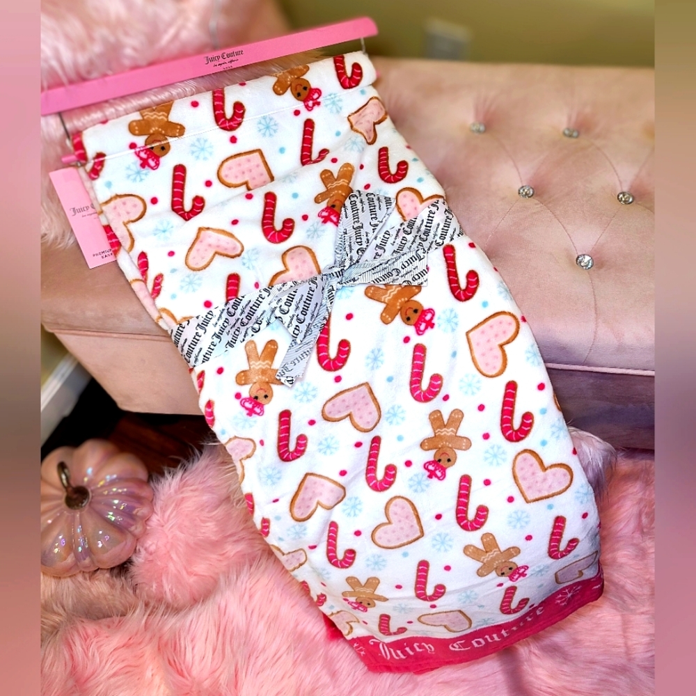Juicy couture gingerbread blanket